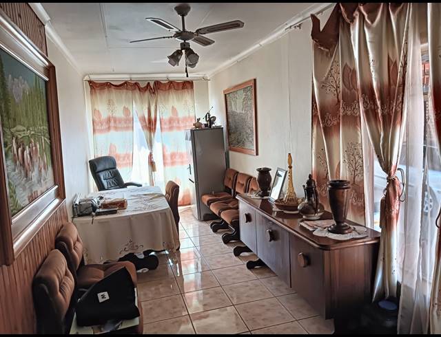 4 BEDROOM FREEHOLD FOR SALE IN EDLEEN